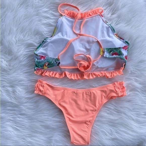 Bikini Swimsuit Tropical Print Palms Bird Hibiscus Floral Flower NEW Size Medium - Picture 4 of 6